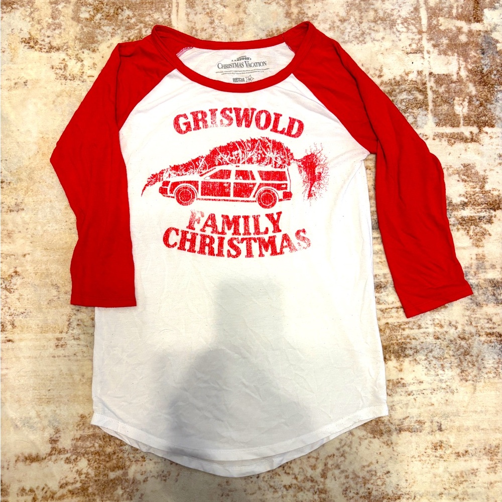 Warner Bros. Juniors' National Lampoon's Christmas Vacation Tree Graphic Tee
